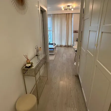 בוקרשט Boutique Apartment מראה חיצוני תמונה